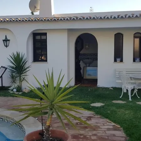 Casa Da Piscina Албуфейра