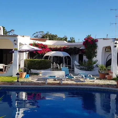 Casa Da Piscina * البوفيرا
